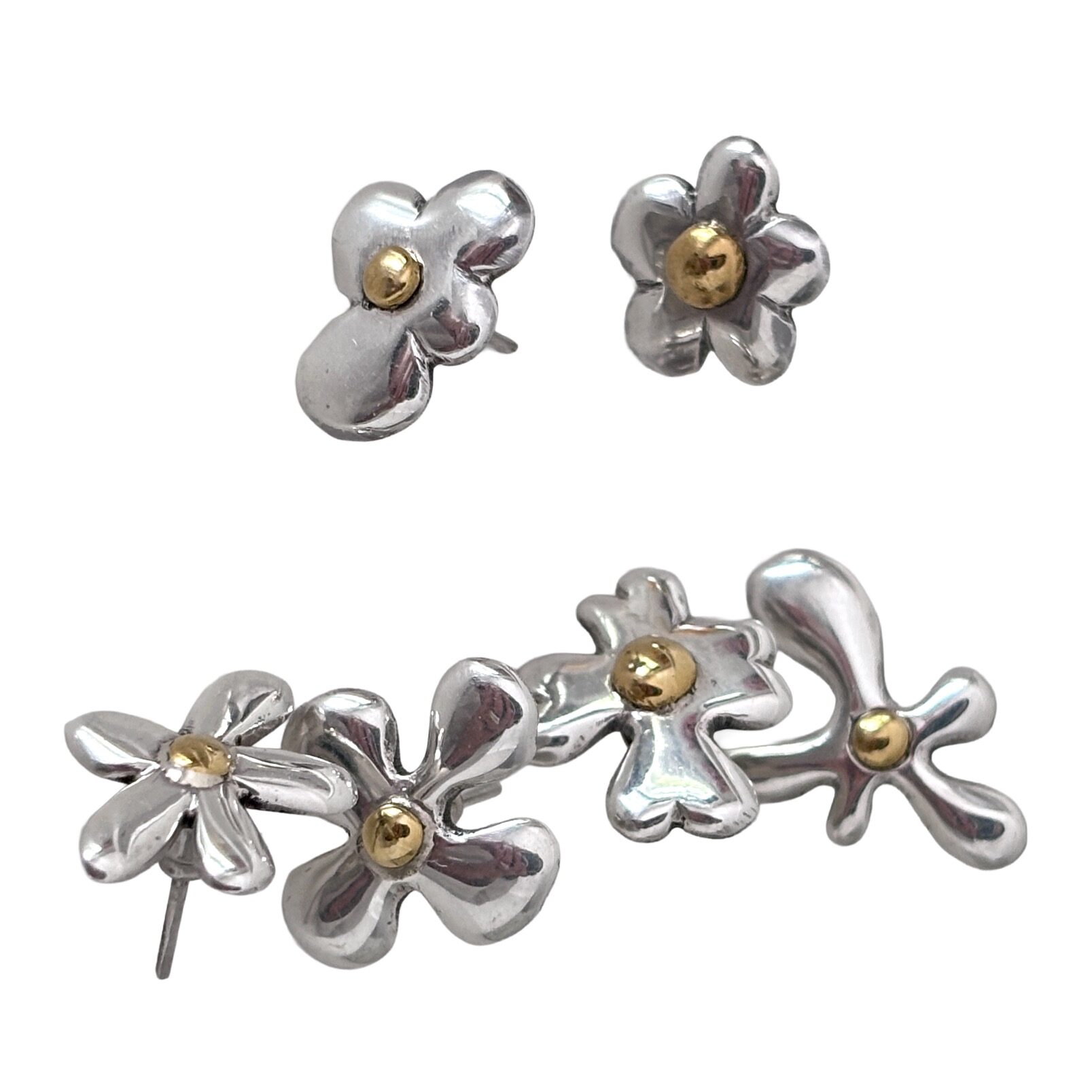 Daisies, earrings, sterling silver, 2022